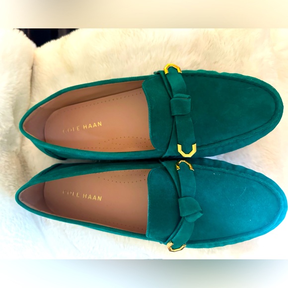 Cole Haan Shoes - Cole Haan Evelyn Bow Loafer